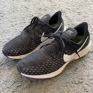 Nike Zoom Pegasus Running shoes